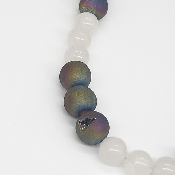 Sedona Druzy with Quartzite Beaded Necklace - Picture 4 of 9